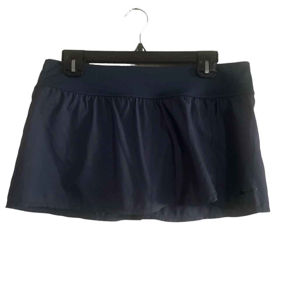 Nike skirt with built in underwear sz L